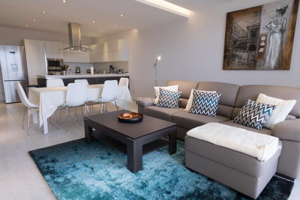 2 غرف نوم شقة في Swieqi, Malta رقم 9175