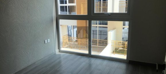 3 bedrooms Villa in Dubai, UAE No. 15721 4