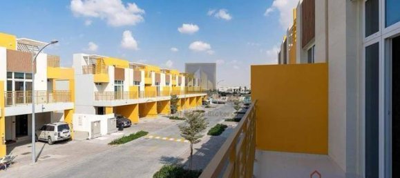 3 bedrooms Villa in Dubai, UAE No. 15721 12