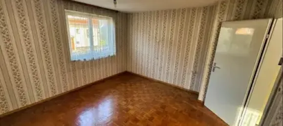 8 rooms Townhouse in Esslingen, Germany No. 221337 3