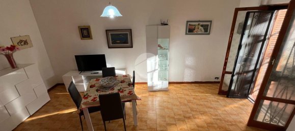 Apartamento de 4 divisões em Ardea, Italy N.º 7438 4