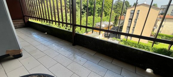 3 Schlafzimmer Wohnung in Carate Brianza, Italy, Nr. 361142 13