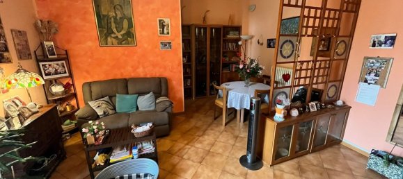 3 Schlafzimmer Wohnung in Carate Brianza, Italy, Nr. 361142 18