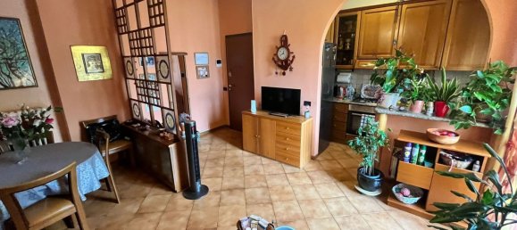 3 Schlafzimmer Wohnung in Carate Brianza, Italy, Nr. 361142 12