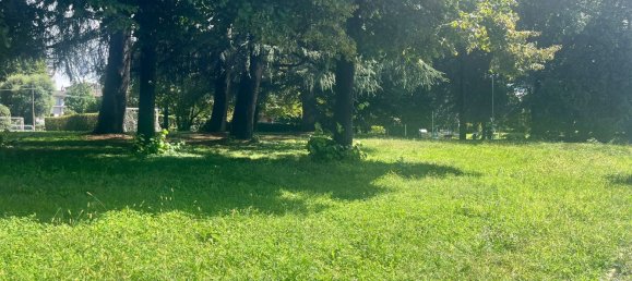 3 Schlafzimmer Wohnung in Carate Brianza, Italy, Nr. 361142 8