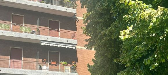 3 Schlafzimmer Wohnung in Carate Brianza, Italy, Nr. 361142 5