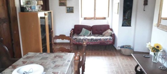4-Zimmer Wohnung in Zeri, Italy, Nr. 173774 3