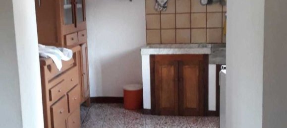 4-Zimmer Wohnung in Zeri, Italy, Nr. 173774 10