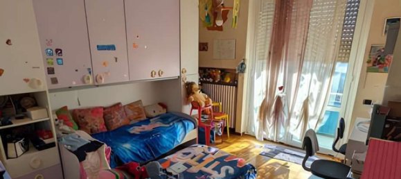 Apartamento de 3 divisões em Bovisio Masciago, Italy N.º 181657 3