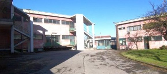 Edificio de 4 habitaciónes en Baranzate, Italy No. 232703 12