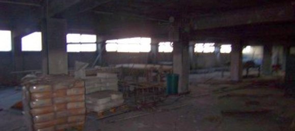 Edificio de 4 habitaciónes en Baranzate, Italy No. 232703 4