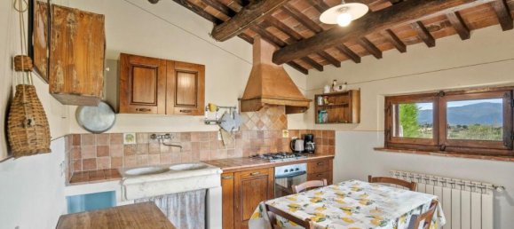 2 bedrooms Villa in Cortona, Italy No. 54525 6