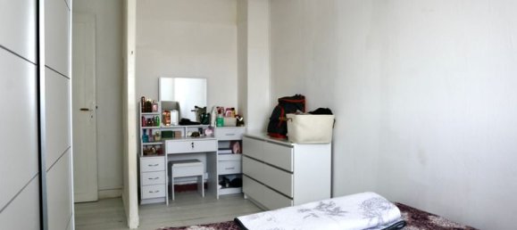 2 chambres Appartement à Reims, France No. 239542 2