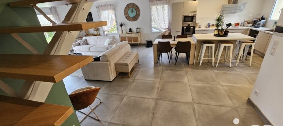 Casa T3 em Saint-Laurent-d'Arce, France N.º 101880 5