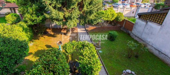 Вилла с 3 комнатами в Кастелланца, Италия № 234968 27