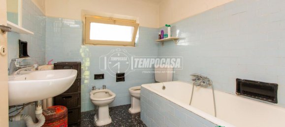 Вилла с 3 комнатами в Кастелланца, Италия № 234968 25