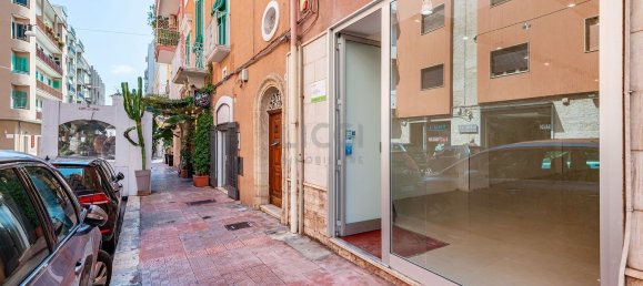 Propiedad comercial en Monopoli, Italy 97 m² No. 311620 8