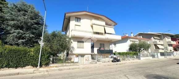 4 rooms Apartment in Pesaro, Italy No. 260531 13