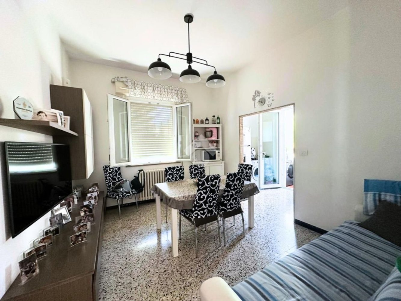 4 rooms Apartment in Pesaro, Italy No. 260531