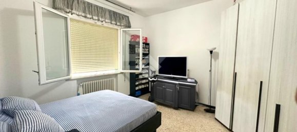 4 rooms Apartment in Pesaro, Italy No. 260531 9