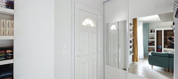 2 bedrooms Apartment in Ain, France No. 322452 3