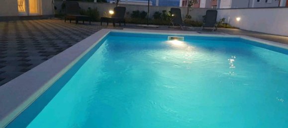 3 غرف نوم منزل في Zadar, Croatia رقم 136 11