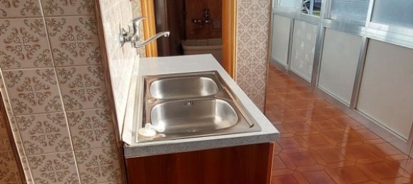 4 rooms Apartment in Bari, Italy No. 113894 11