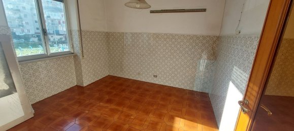 4 rooms Apartment in Bari, Italy No. 113894 19