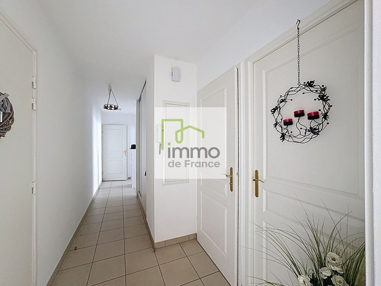 2 Schlafzimmer Wohnung in Pont-a-Marcq, France, Nr. 47944