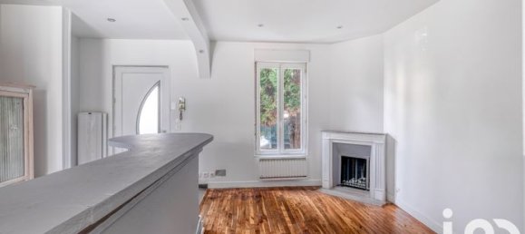 2 bedrooms House in Aulnay-sous-Bois, France No. 358455 2