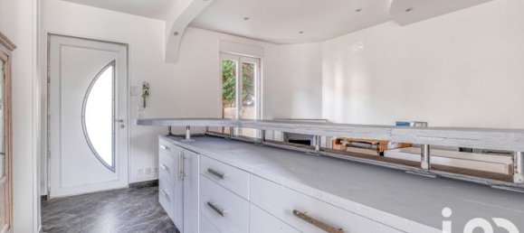 2 bedrooms House in Aulnay-sous-Bois, France No. 358455 3