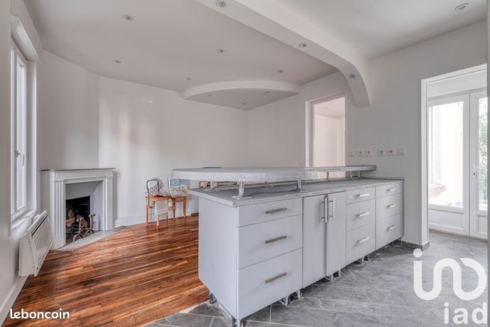 2 bedrooms House in Aulnay-sous-Bois, France No. 358455