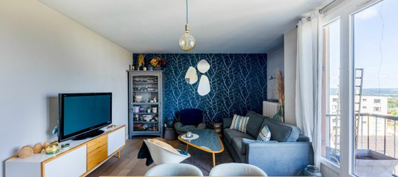 Apartamento de 2 dormitorios en Rueil-Malmaison, France No. 347083 5