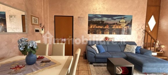 2 bedrooms Apartment in Rome, Italy No. 328340 2