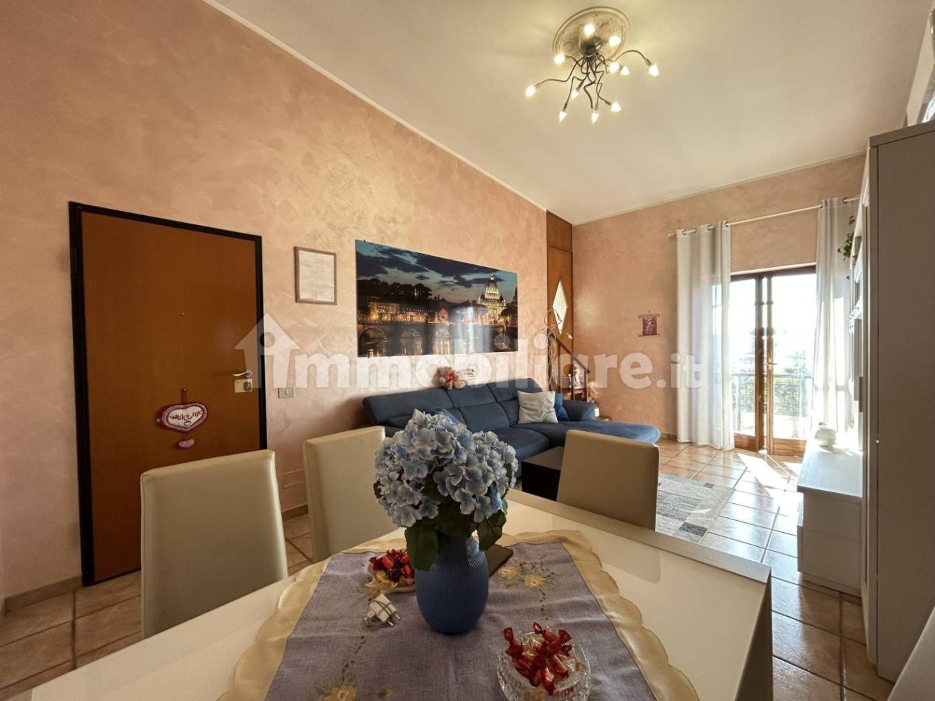 2 bedrooms Apartment in Rome, Italy No. 328340