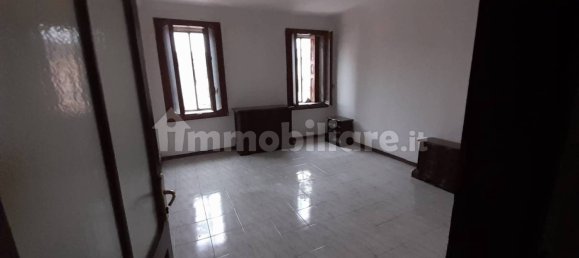 4 غرف نوم شقة في Ostiglia, Italy رقم 222921 19