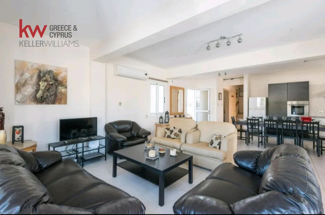 Moradia em banda T4 em Larnaka, Cyprus N.º 26188