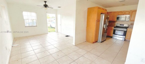 3 dormitorios villa en alquiler en Miami, Miami-Dade, Florida, USA № 615340 14