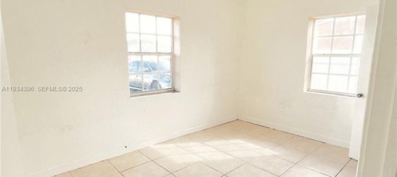3 dormitorios villa en alquiler en Miami, Miami-Dade, Florida, USA № 615340 8