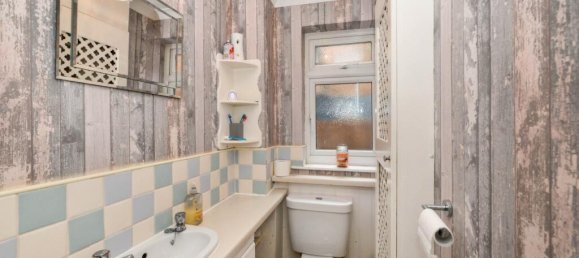 6 Schlafzimmer Haus in Royston, United Kingdom, Nr. 2304 7