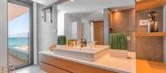 6 bedrooms Villa in Marbella, Spain No. 93701 7