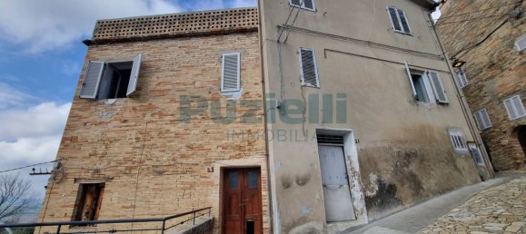 5 rooms House in Monte Giberto, Italy No. 87441 7