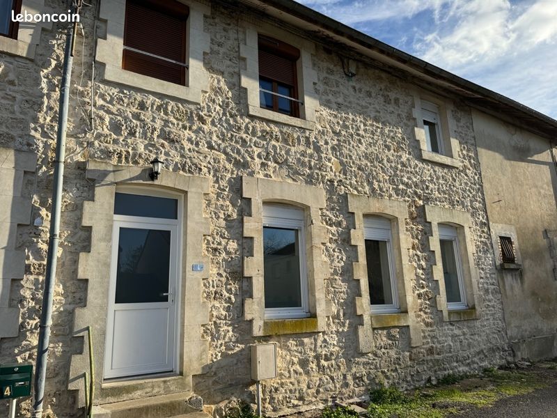 2 bedrooms House in Saint-Dizier, France No. 157253