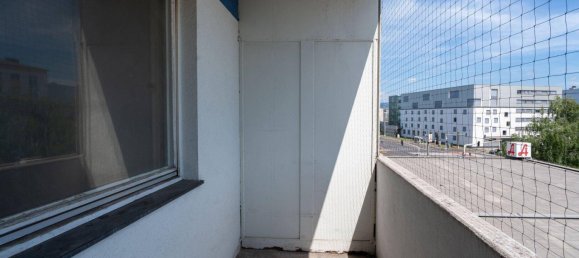 Studio in Linz, Austria No. 154864 6