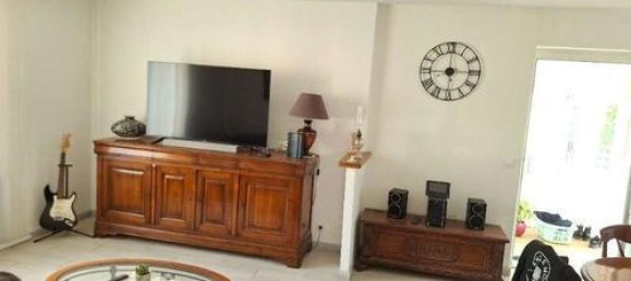 Дом с 3 спальнями в Мутье, Франция № 64970 4