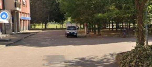 4 rooms Apartment in Brugherio, Italy No. 6431 2