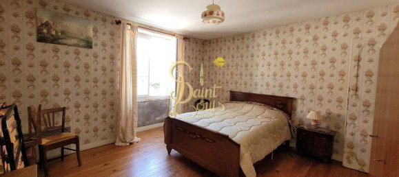 3 Schlafzimmer Haus in Richelieu, France, Nr. 76172 6