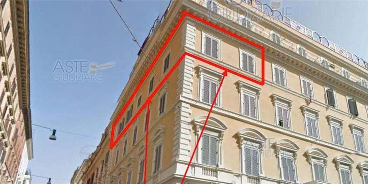 209m² Office in Rome, Italy No. 373842