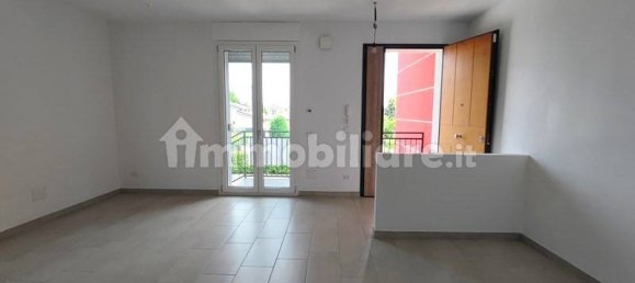 3 bedrooms Apartment in Bondeno, Italy No. 307303 12