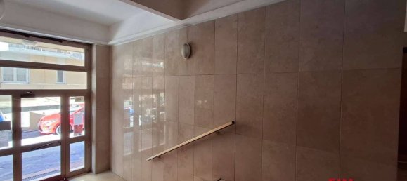 2 Schlafzimmer Wohnung in Genoa, Italy, Nr. 271500 44